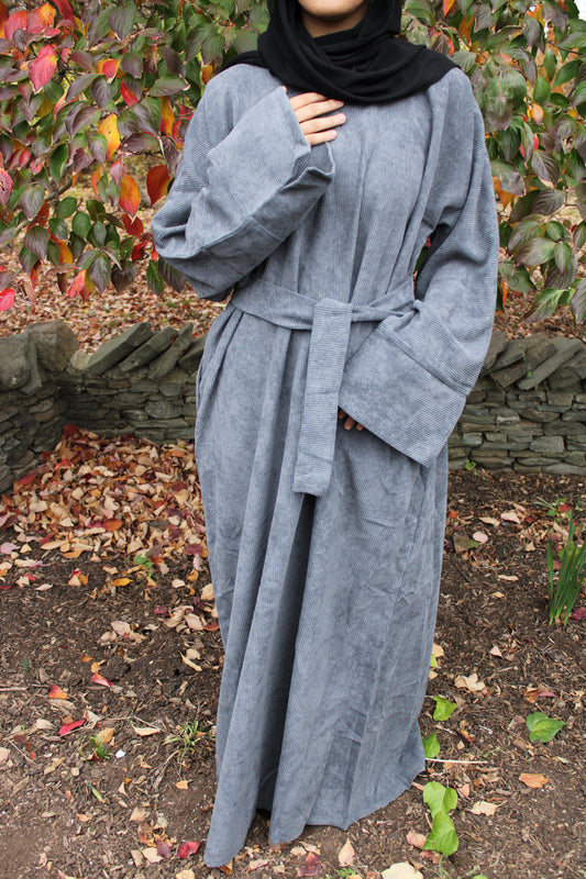 Atiyah gray abaya