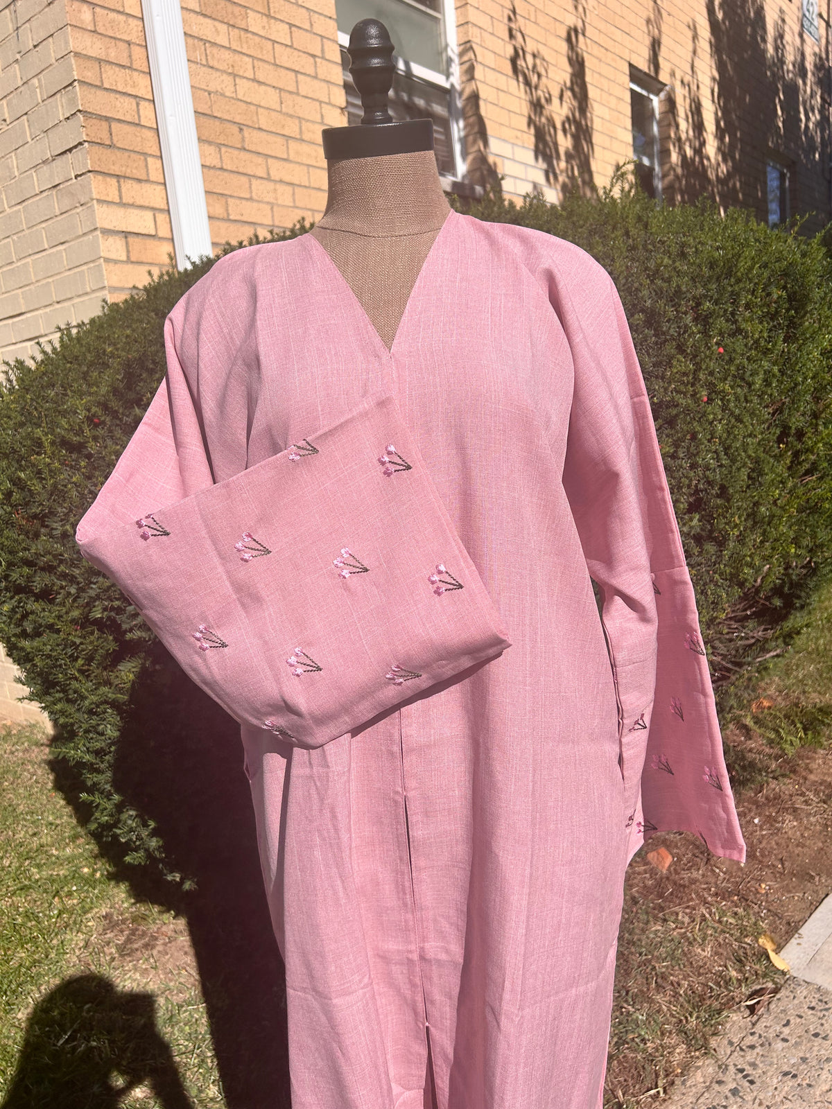 Baby Pink Tulip Sleeve abaya